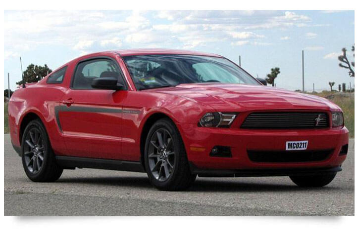 ford mustang red_2012