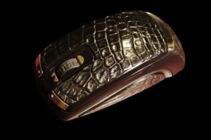 Crocodile-Skin-Gold-Mouse-Ferrari